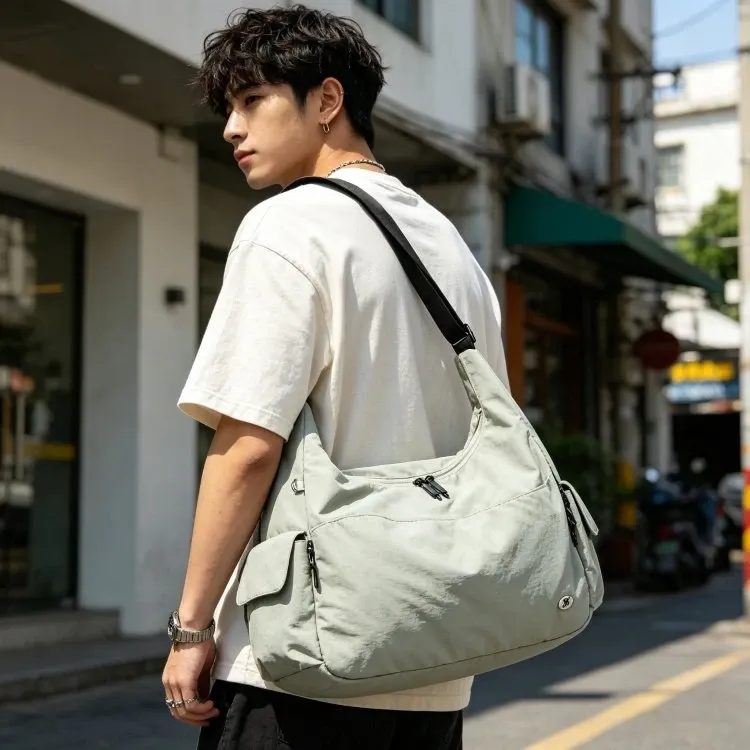 Tas Selempang Wanita Bahan Nylon Polos Warna Hitam Model Hobo Tali Panjang Grosir Import