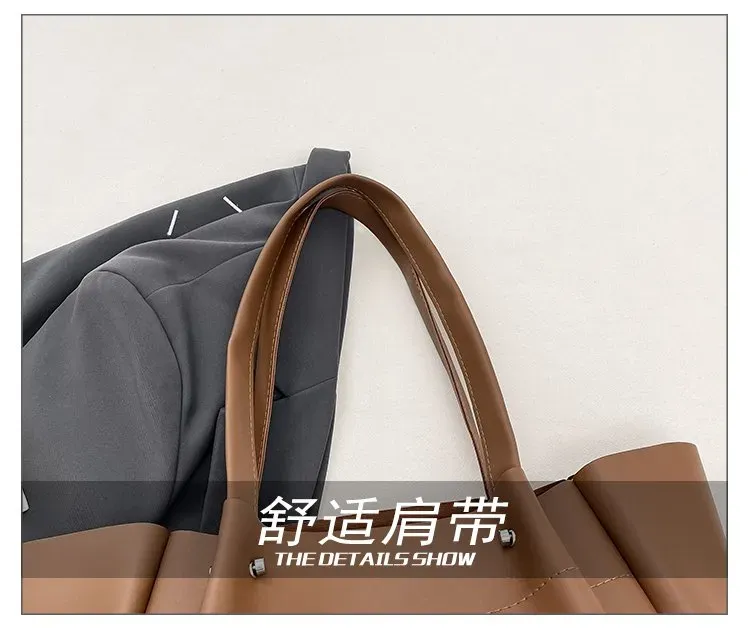 Tas Selempang Wanita Bahan PU Sintetis Polos Bentuk Kotak Tali Lebar Resleting Koleksi Reseller