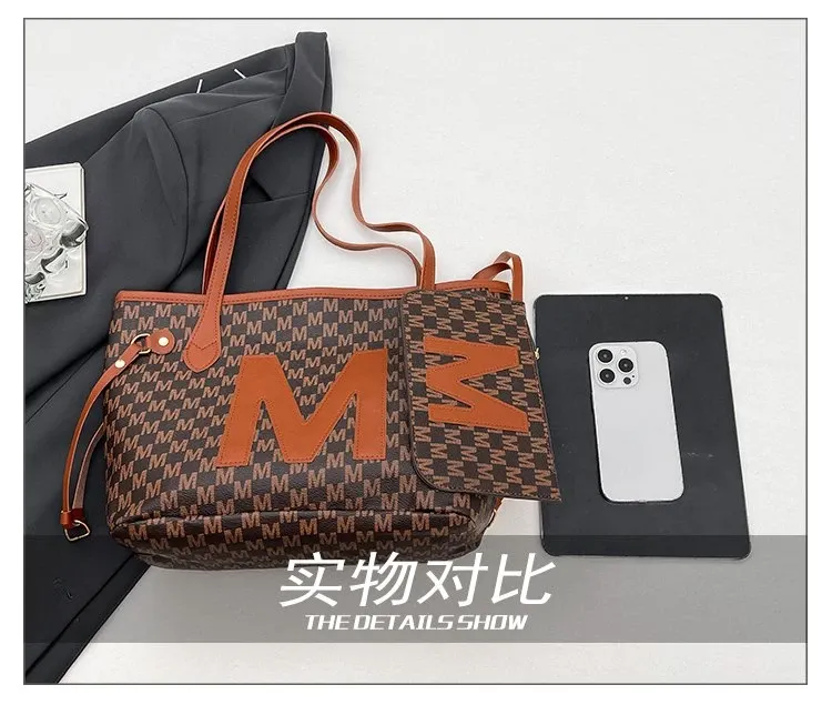 Tas Selempang Wanita Bahan PU Sintetis Motif Print Bentuk Kotak Tali Lebar Koleksi Reseller