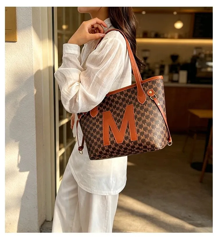 Tas Selempang Wanita Bahan PU Sintetis Motif Print Bentuk Kotak Tali Lebar Koleksi Reseller