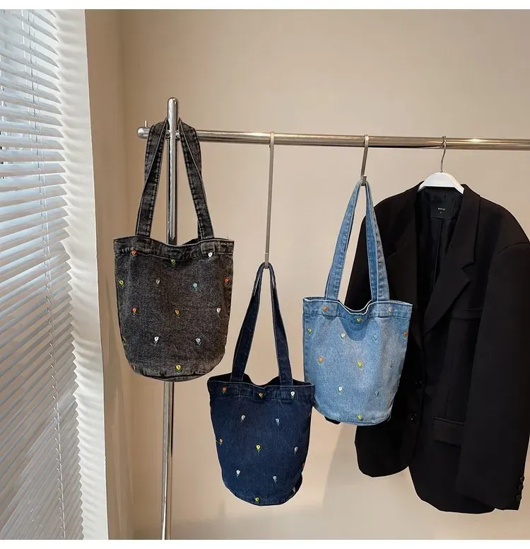 Tas Bucket Wanita Bahan PU Sintetis Motif Print Warna Biru Bentuk Bucket Tali Grosir Import kategori tas selempang grosir
