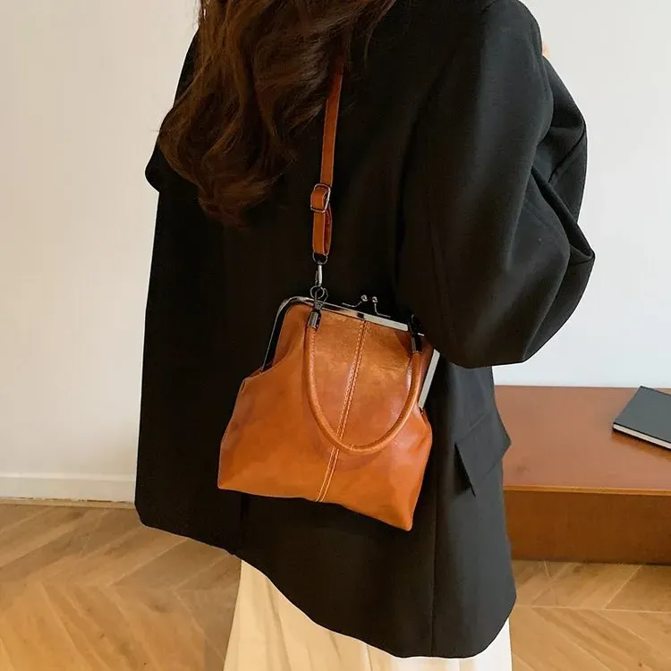 Tas Selempang Wanita Bahan PU Sintetis Polos Bentuk Kotak Tali Lebar Resleting untuk Reseller