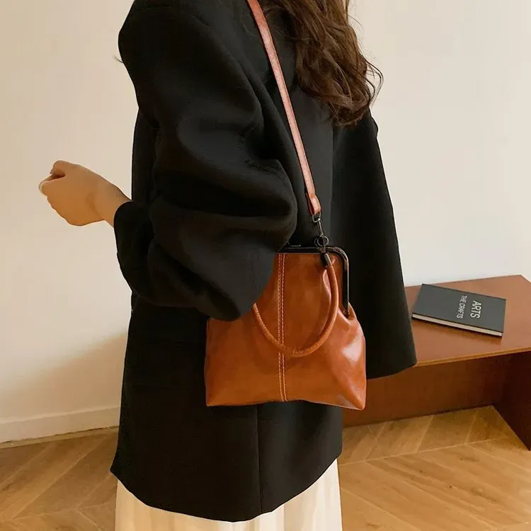 Tas Selempang Wanita Bahan PU Sintetis Polos Bentuk Kotak Tali Lebar Resleting untuk Reseller