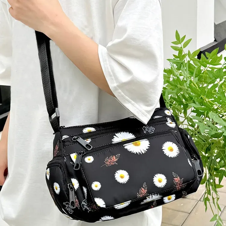 Tas Selempang Wanita Bahan Nylon Motif Floral Warna Hitam Bentuk Kotak Tali Grosir Import