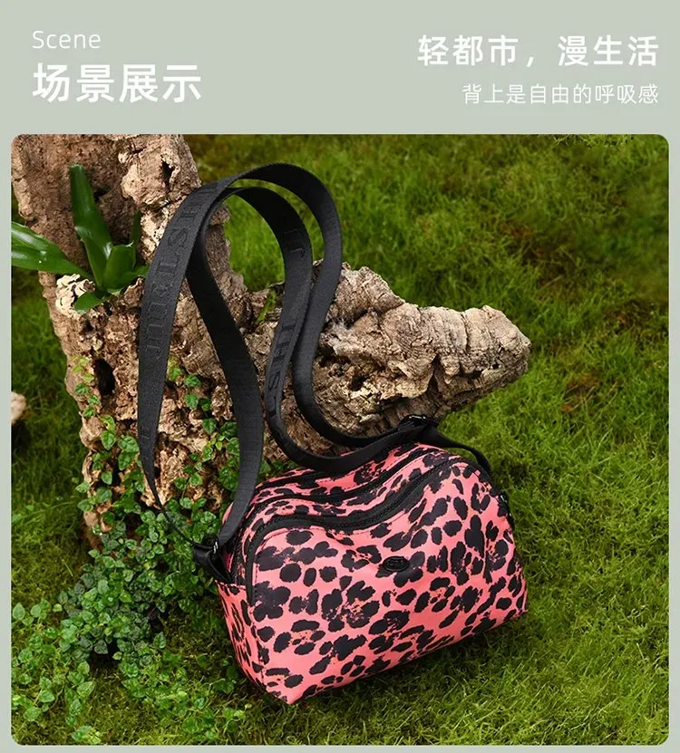 Tas Selempang Wanita Bahan Nylon Motif Polkadot Warna Merah Bentuk Kotak Tali Grosir Import