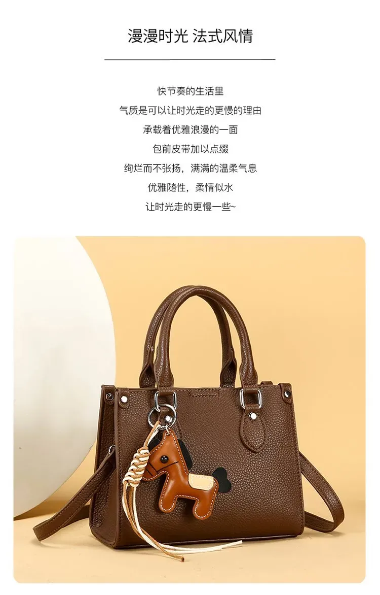 Tas Selempang Wanita Bahan Kain Polos Warna Hitam Bentuk Kotak Tali Panjang Resleting Grosir