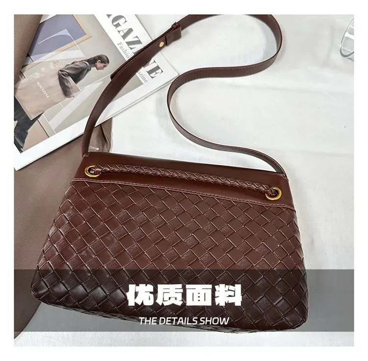 Tas Selempang Wanita Bahan PU Sintetis Model Quilted Bentuk Kotak Tali Panjang untuk Reseller