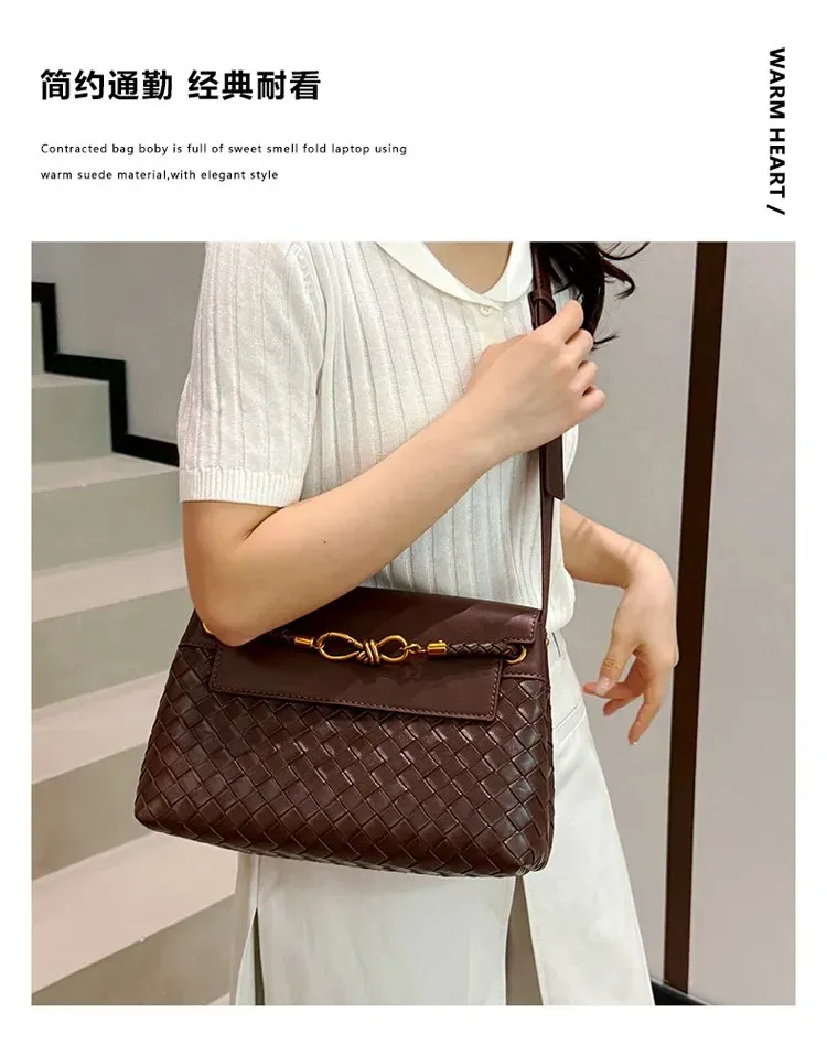 Tas Selempang Wanita Bahan PU Sintetis Model Quilted Bentuk Kotak Tali Panjang untuk Reseller