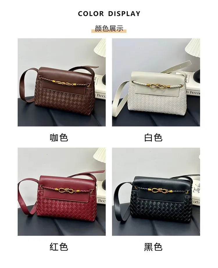 Tas Selempang Wanita Bahan PU Sintetis Model Quilted Bentuk Kotak Tali Panjang untuk Reseller