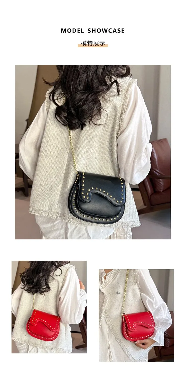 Tas Selempang Wanita Bahan PU Sintetis Polos Warna Hitam Bentuk Crescent Tali Grosir Import