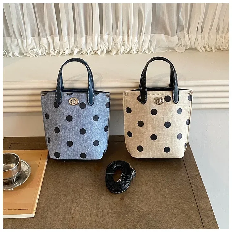 Tas Selempang Wanita Bahan PU Sintetis Motif Polkadot Bentuk Kotak Tali Panjang untuk Toko