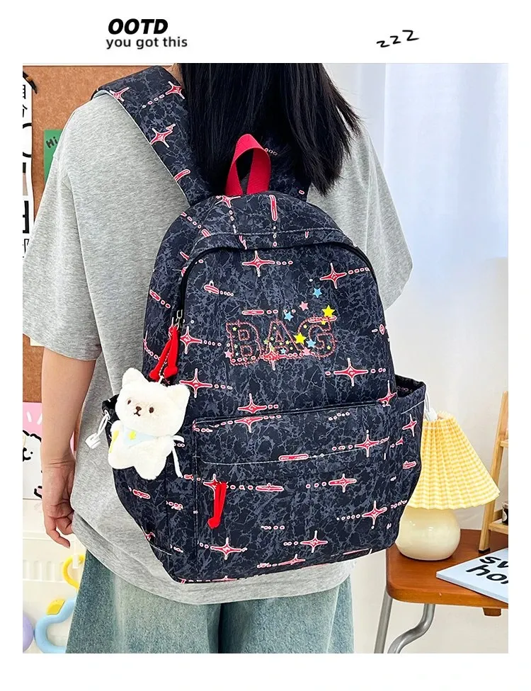 Tas Ransel Wanita Bahan Nylon Motif Print Warna Biru Bentuk Kotak Tali Panjang Resleting