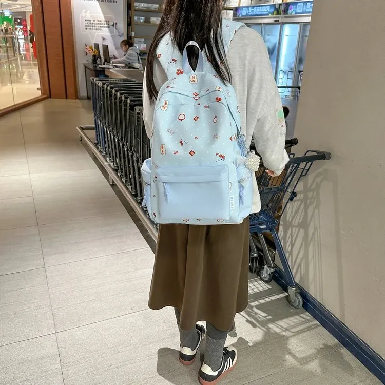 Tas Ransel Wanita Bahan Nylon Motif Print Warna Biru Bentuk Kotak Tali Lebar Motif Floral