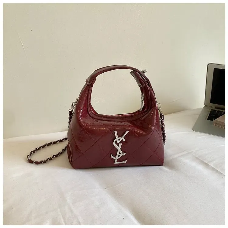 Tas Selempang Wanita Bahan PU Sintetis Model Quilted Warna Hitam Bentuk Kotak Katalog Grosir