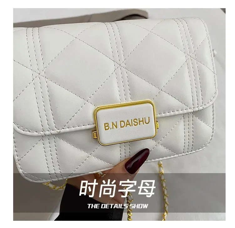 Tas Selempang Wanita Bahan PU Sintetis Model Quilted Warna Putih Bentuk Kotak Harga Grosir