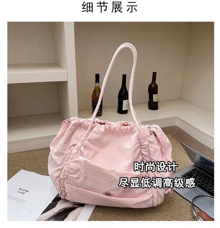 Tas Selempang Wanita Bahan Nylon Polos Warna Pink Bentuk Kotak Tali Panjang Stok Grosir