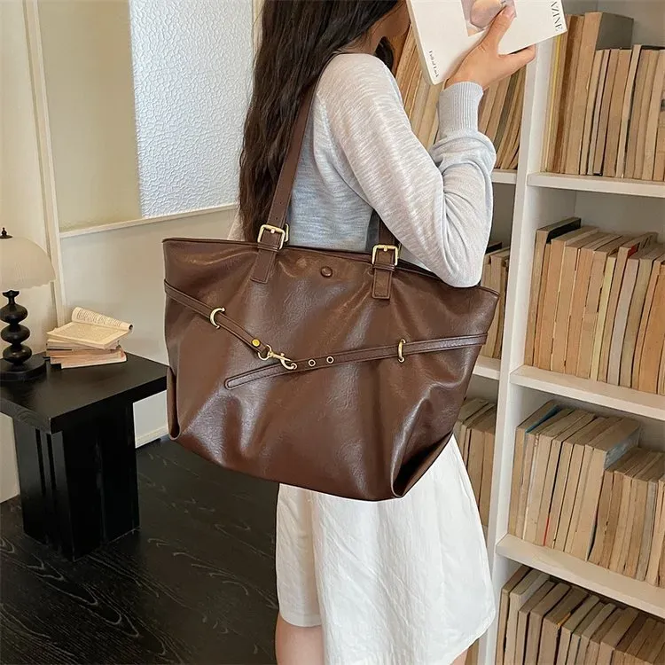 Tas Selempang Wanita Bahan PU Sintetis Polos Bentuk Kotak Tali Panjang Resleting Stok China