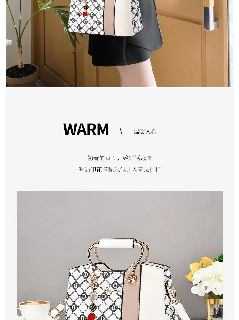 Tas Selempang Wanita Bahan PU Sintetis Motif Print Warna Hitam Bentuk Kotak Tali Resleting