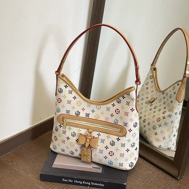 Tas Selempang Wanita Bahan PU Sintetis Motif Print Warna Putih Model Hobo Tali Grosir Import
