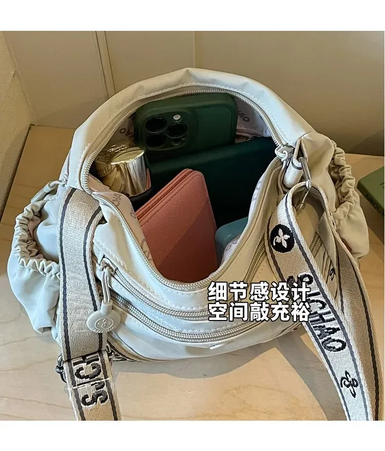 Tas Selempang Wanita Bahan Nylon Motif Print Warna Putih Bentuk Kotak Tali Grosir Import