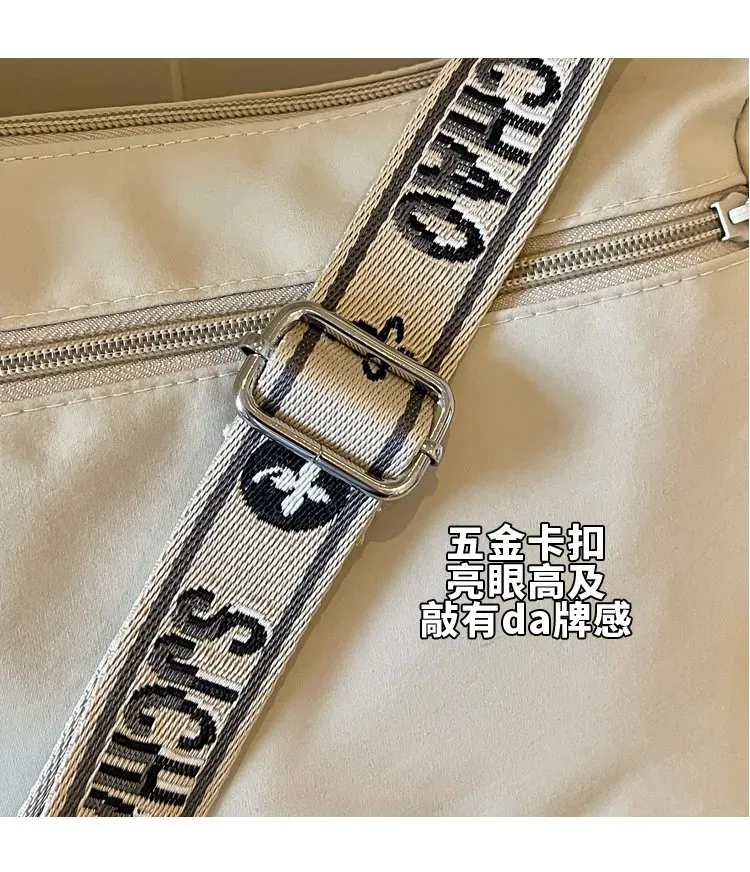 Tas Selempang Wanita Bahan Nylon Motif Print Warna Putih Bentuk Kotak Tali Grosir Import
