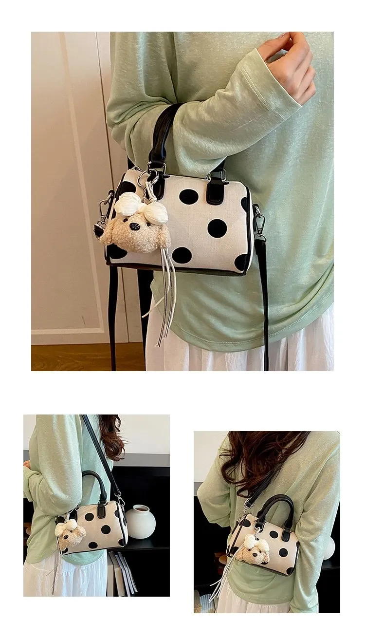 Tas Selempang Wanita Bahan PU Sintetis Motif Polkadot Warna Hitam Bentuk Kotak Resleting