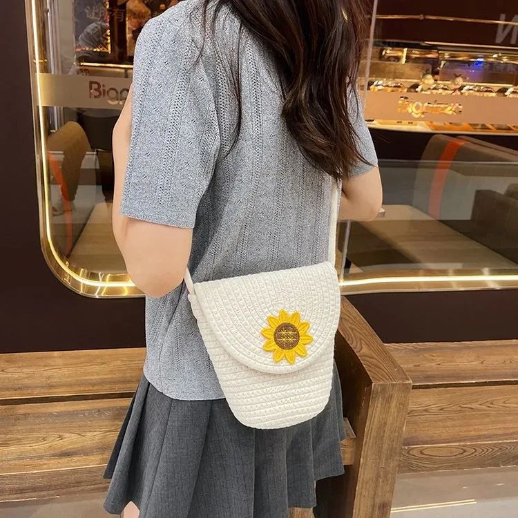 Tas Selempang Wanita Bahan PU Sintetis Polos Warna Putih Bentuk Kotak Tali Model Flap Grosir