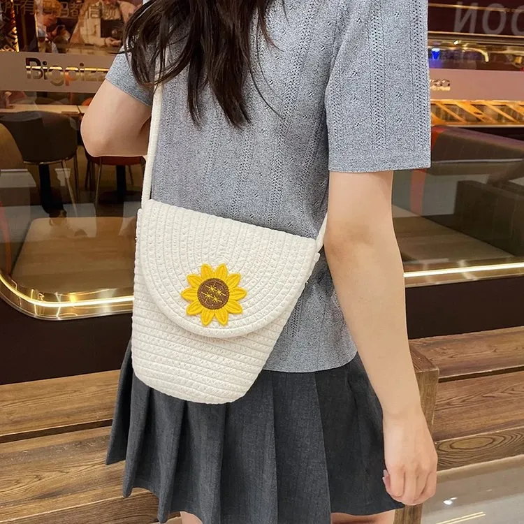 Tas Selempang Wanita Bahan PU Sintetis Polos Warna Putih Bentuk Kotak Tali Model Flap Grosir
