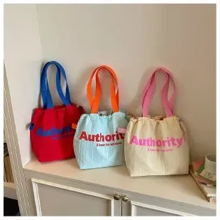 Tas Selempang Wanita Bahan Kain Polos Warna Merah Bentuk Kotak Tali Lebar Grosir Import