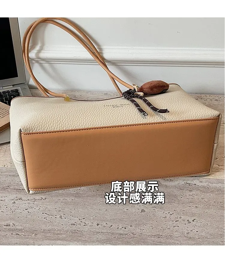Tas Selempang Wanita Bahan PU Sintetis Polos Bentuk Kotak Tali Panjang Resleting untuk Jualan