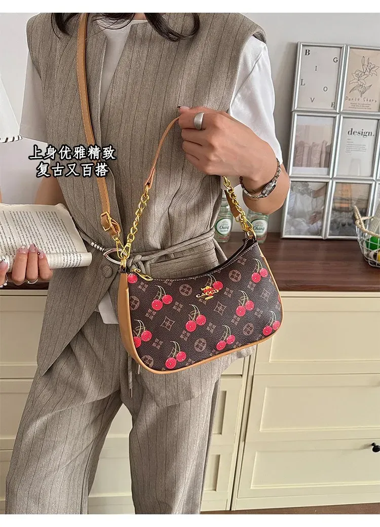 Tas Bahu Wanita Bahan PU Sintetis Motif Print Warna Merah Bentuk Crescent Tali Grosir Import