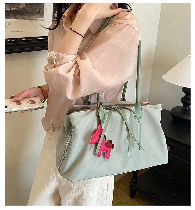 Tas Selempang Wanita Bahan PU Sintetis Polos Warna Hijau Bentuk Kotak Tali Lebar Bahan Kanvas