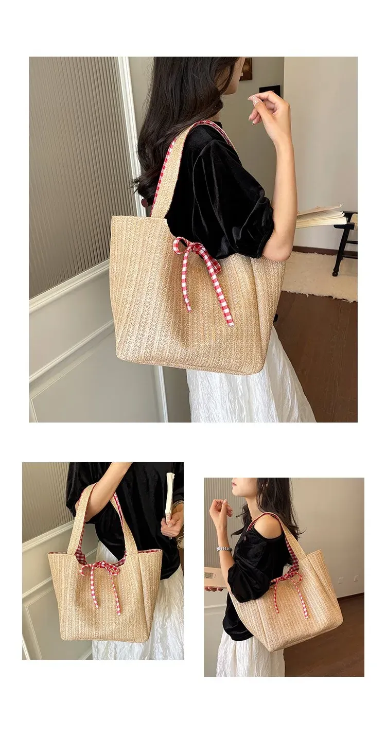 Tas Selempang Wanita Bahan PU Sintetis Motif Polkadot Warna Hitam Bentuk Kotak Model Minimalis