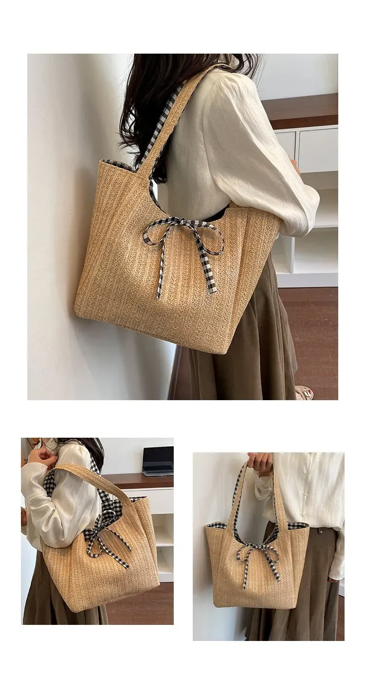Tas Selempang Wanita Bahan PU Sintetis Motif Polkadot Warna Hitam Bentuk Kotak Model Minimalis