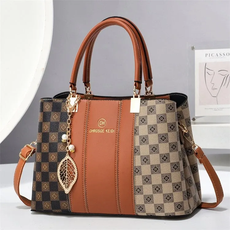 Tas Selempang Wanita Bahan PU Sintetis Motif Polkadot Warna Pink Bentuk Kotak Warna Kuning