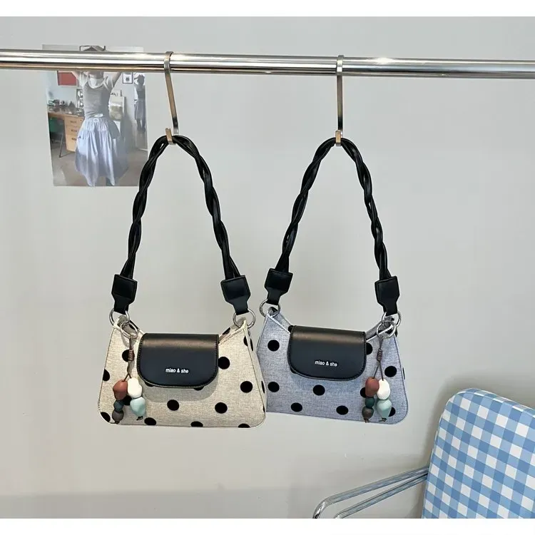 Tas Selempang Wanita Bahan PU Sintetis Motif Polkadot Warna Hitam Bentuk Kotak untuk Reseller