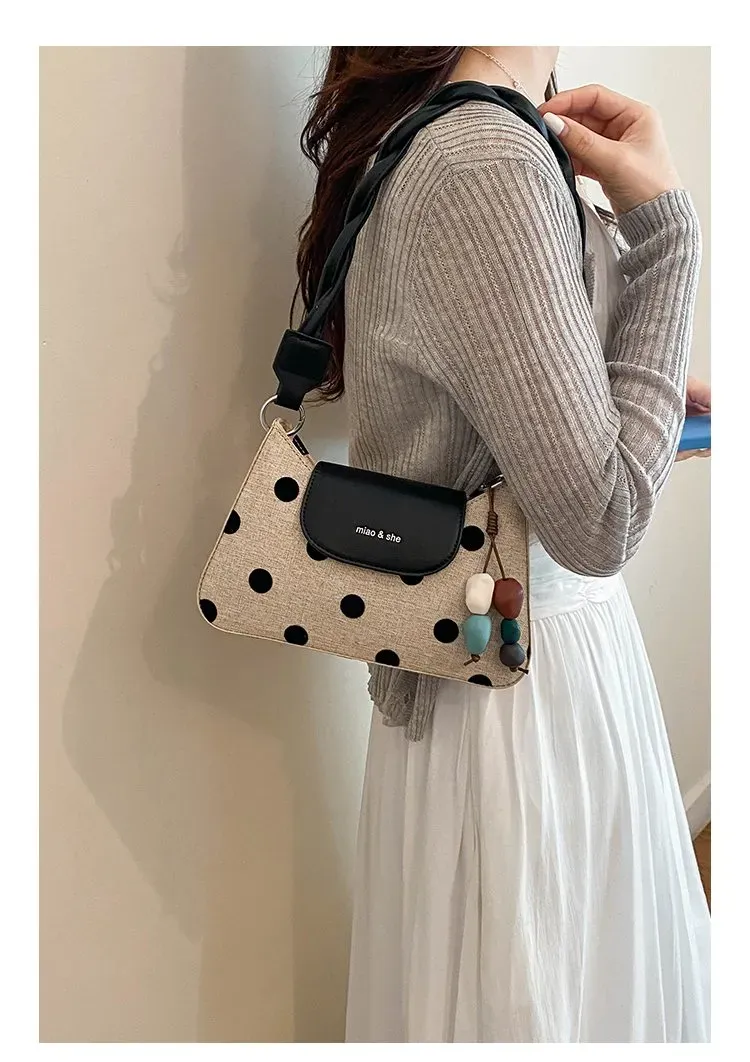 Tas Selempang Wanita Bahan PU Sintetis Motif Polkadot Warna Hitam Bentuk Kotak untuk Reseller