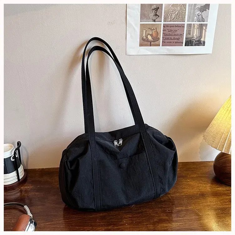 Tas Selempang Wanita Bahan Nylon Polos Warna Biru Bentuk Bulat Tali Lebar Grosir Import