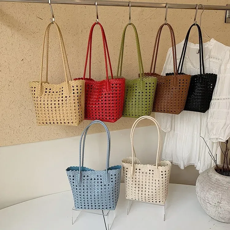 Tas Selempang Wanita Bahan PU Sintetis Motif Print Warna Putih Bentuk Kotak Tali Grosir Import