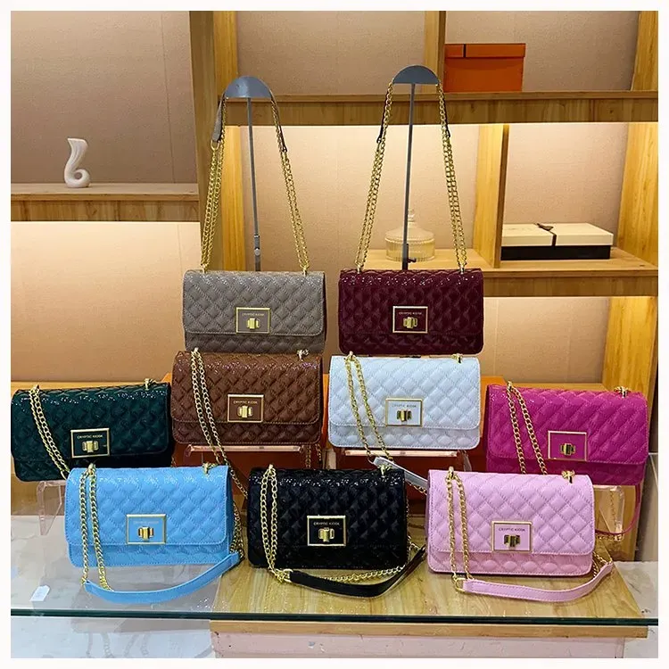 Tas Selempang Wanita Bahan PU Sintetis Model Quilted Warna Hitam Bentuk Kotak Stok China