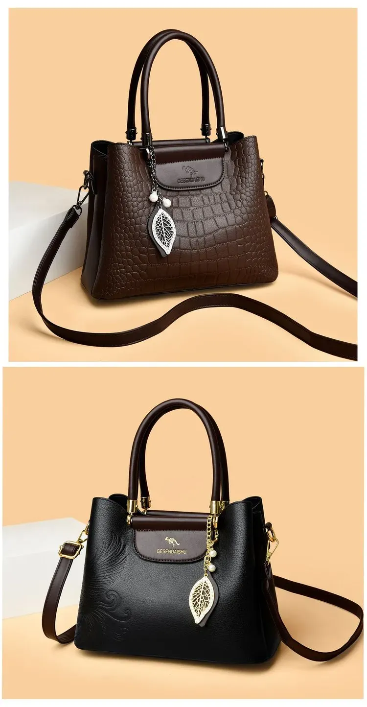 Tas Selempang Wanita Bahan PU Sintetis Model Quilted Bentuk Kotak Tali Panjang Resleting