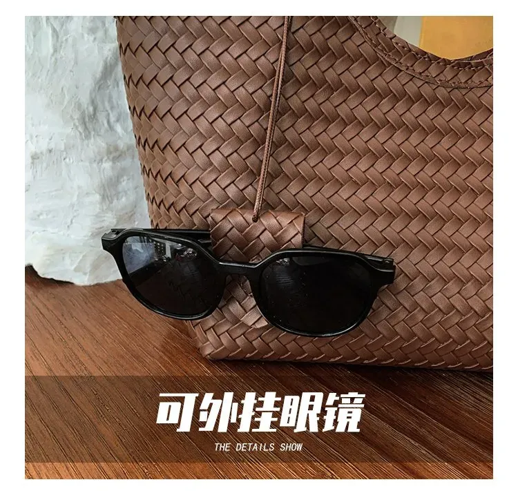 Tas Selempang Wanita Bahan PU Sintetis Model Quilted Bentuk Kotak Tali Panjang Grosir Import