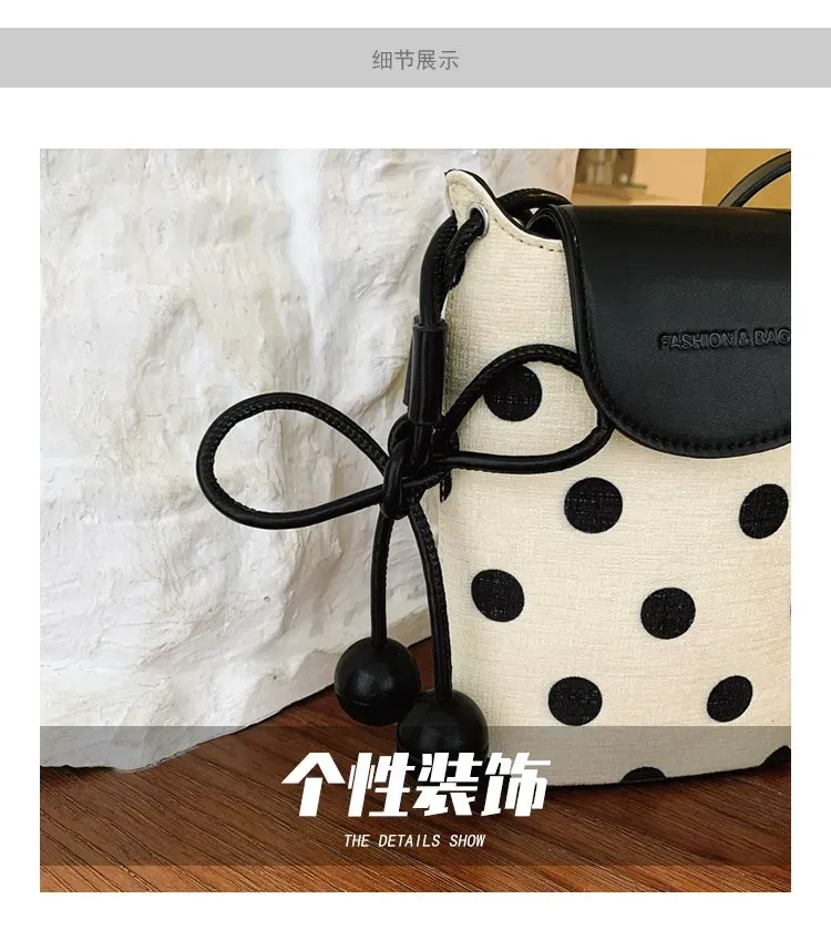 Tas Selempang Wanita Bahan PU Sintetis Motif Polkadot Bentuk Kotak Tali Panjang Resleting