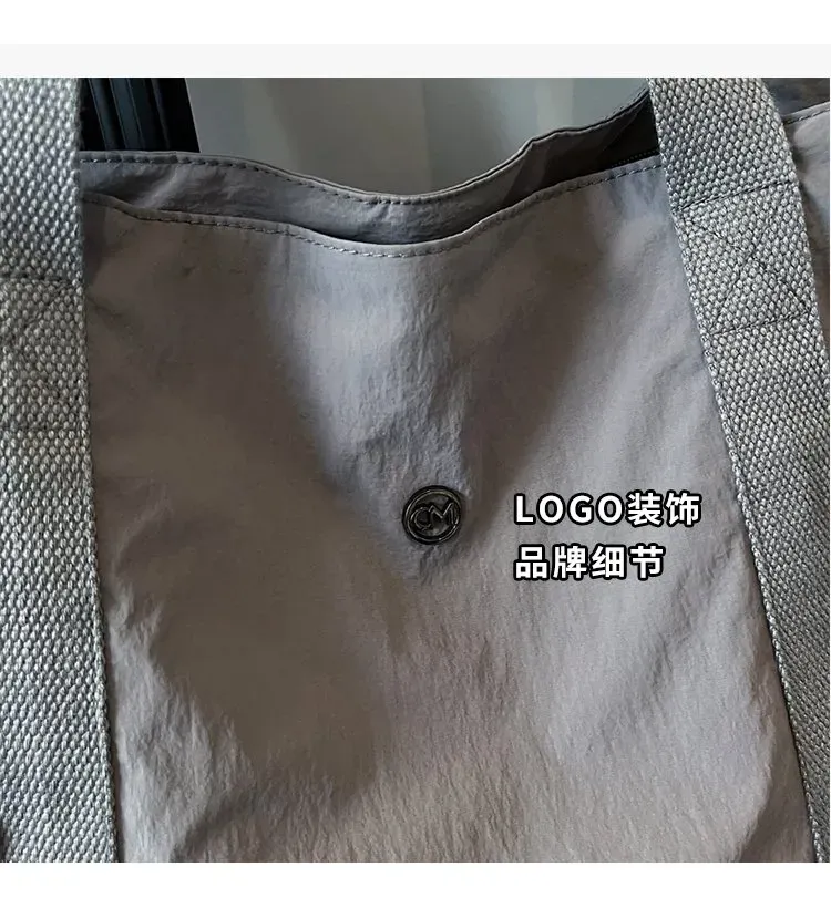 Tas Selempang Wanita Bahan Nylon Polos Warna Abu-Abu Bentuk Kotak Tali Lebar Grosir Import