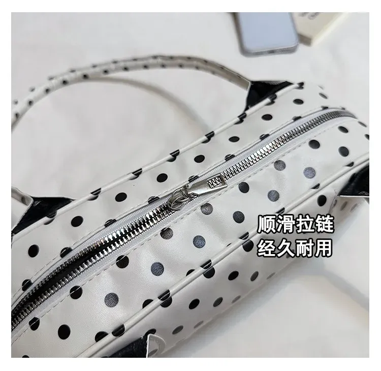 Tas Selempang Wanita Bahan PU Sintetis Motif Polkadot Warna Hitam Bentuk Bulat Resleting