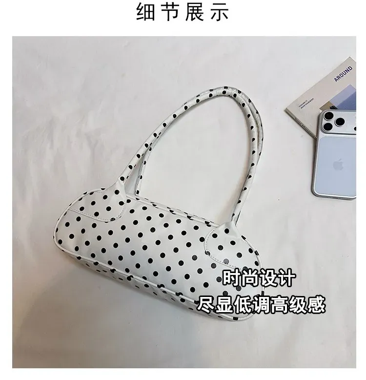 Tas Selempang Wanita Bahan PU Sintetis Motif Polkadot Warna Hitam Bentuk Bulat Resleting