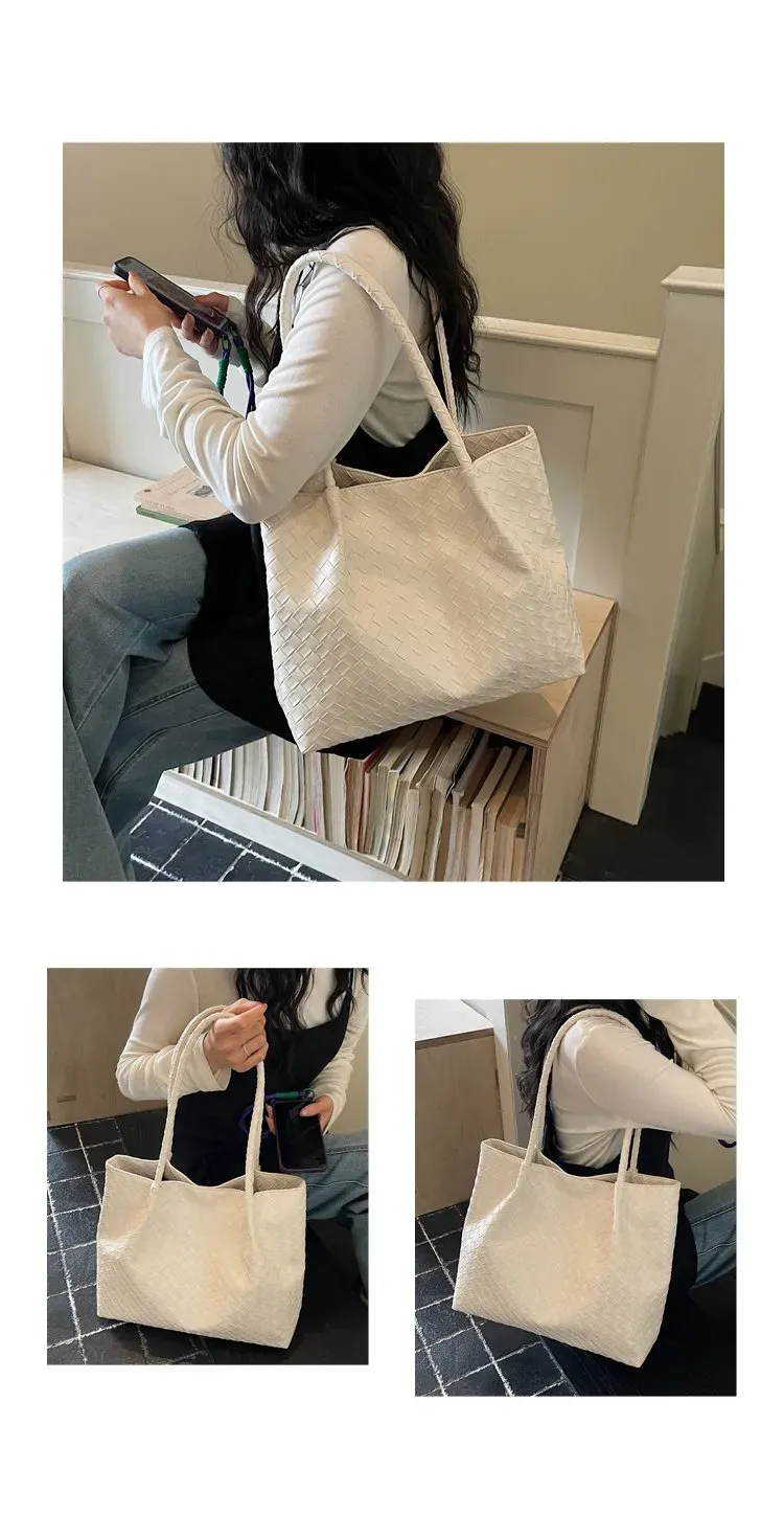 Tas Selempang Wanita Bahan PU Sintetis Model Quilted Warna Putih Bentuk Kotak Grosir Import