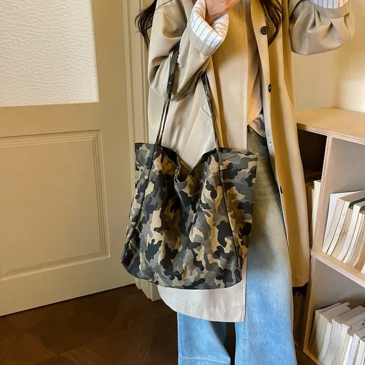 Tas Selempang Wanita Bahan PU Sintetis Motif Camouflage Warna Hijau Bentuk Kotak Grosir Import