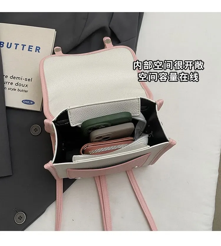 Tas Selempang Wanita Bahan PU Sintetis Polos Warna Hitam Bentuk Kotak Tali Dengan Gantungan