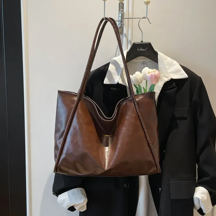 Tas Selempang Wanita Bahan PU Sintetis Motif Polkadot Warna Putih Bentuk Kotak Motif Floral